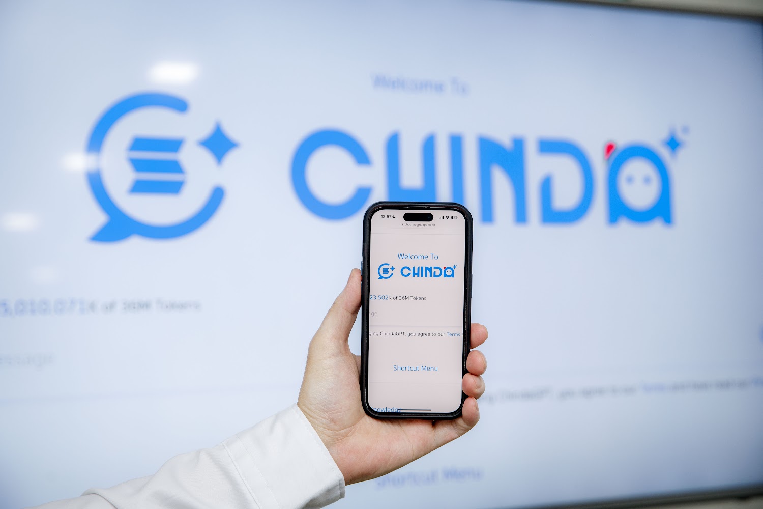 iApp Launches “Chinda,” an Upgrade from “ChoChae,” a Generative AI ...